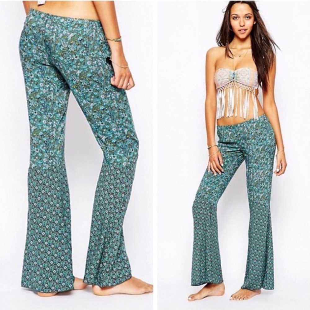 Women's O’Niell Teal Patterned Flare Pants